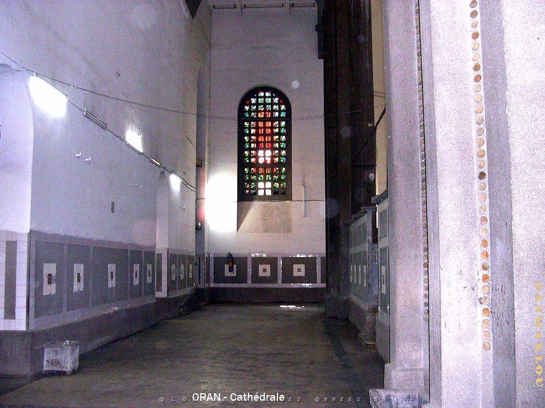 CA ba- 11- Cathedrale- interieur .jpg